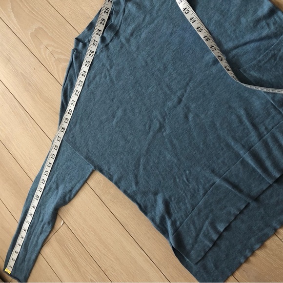 Eileen Fisher Merino Wool Blend Pocket Light Sweater in Light Blue Size XS - Picture 3 of 10